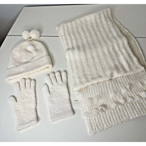 NWOT Moda Intl Cute Cream Ribbed Winter Hat Scarf and Gloves Set Pom Poms OS - Picture 1 of 11